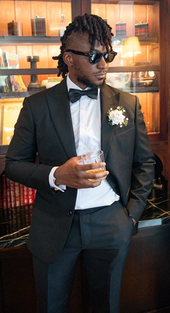 Black Tie Barbers Chair Whiskey Toast Club Lounge Jaspers Berry South Coast NSW