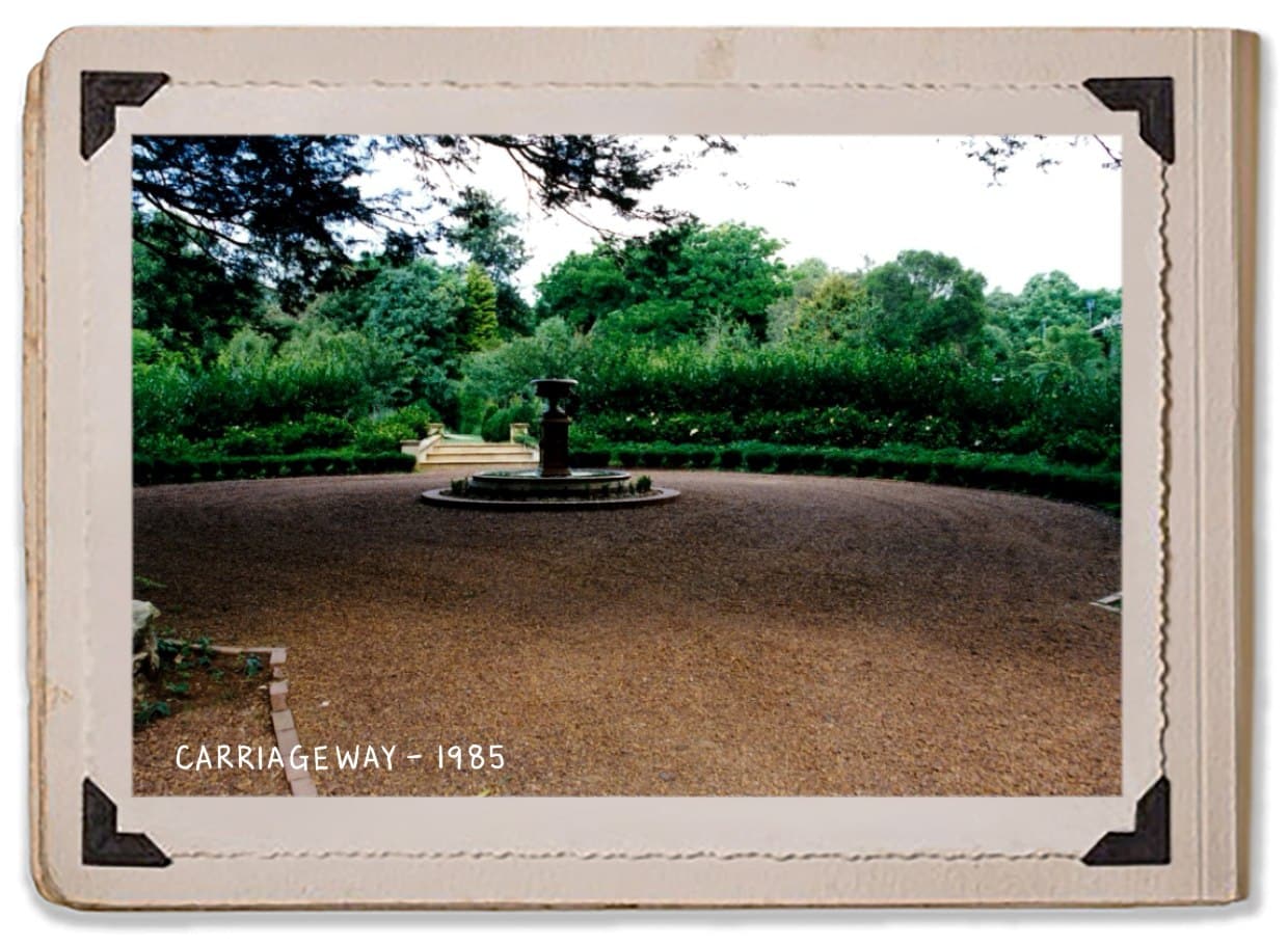 Fountain Gardens South Coast Jaspers Berry Carriageway 1985 History Album