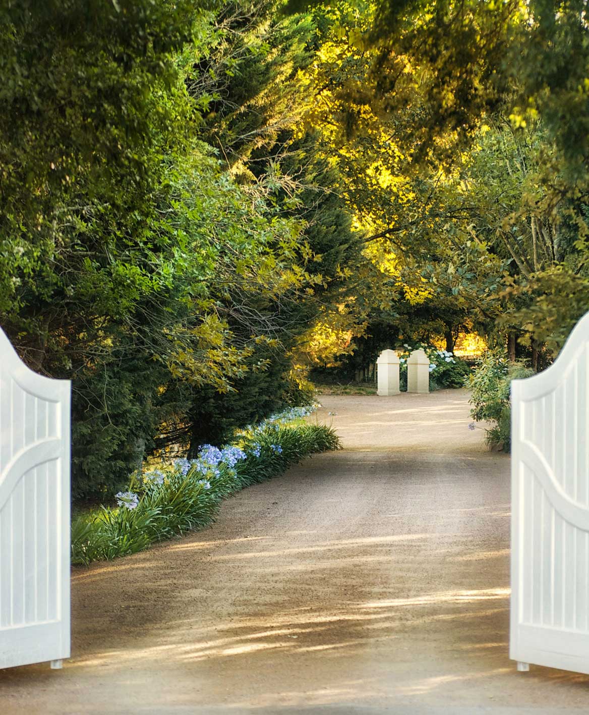 Jaspers-Berry-South-Coast-NSW-Entry-Gates-Gravel-Driveway