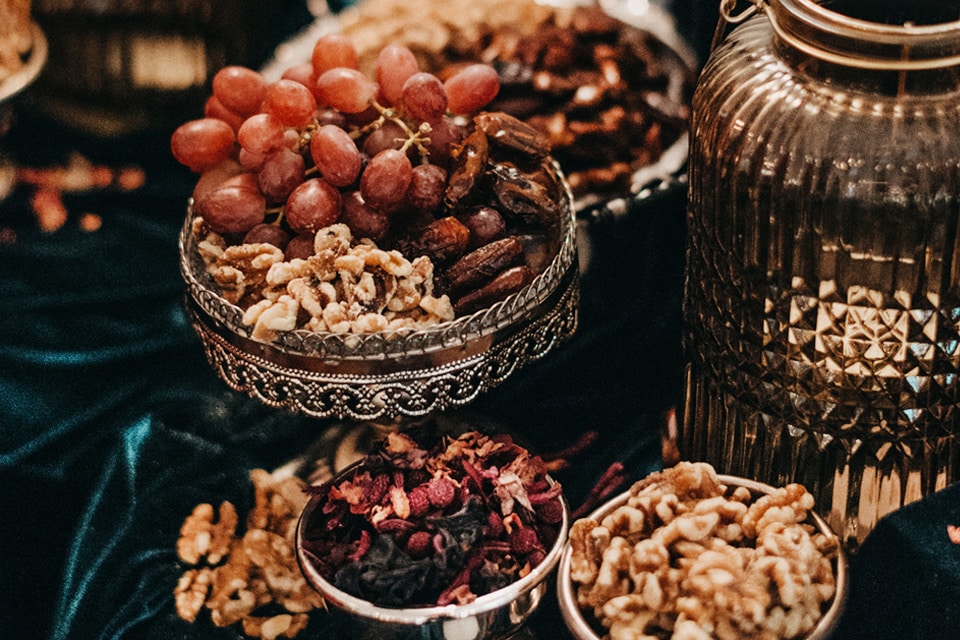 Sofreh-Aghd-Tradition-Persian-Afghan-Grapes-Nuts-Dates-Silver-Metal-Jaspers-Berry-South-Coast-NSW