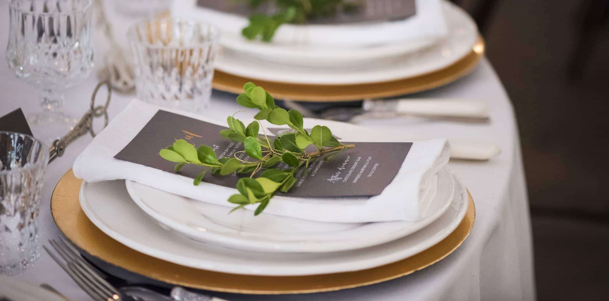 The-Orangery-Wedding-Banquet-feasting-Crystal-Glassware-Silver-Tongs-Fine-Cutlery-Jaspers-Berry