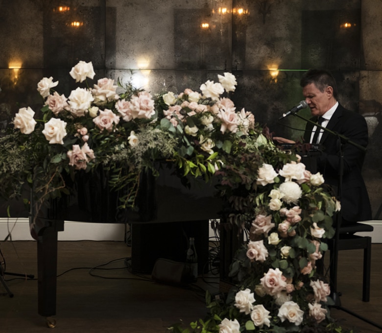 Piano Man Jaspers Berry The Orangery Carriage Lanterns Grand Piano South Coast NSW