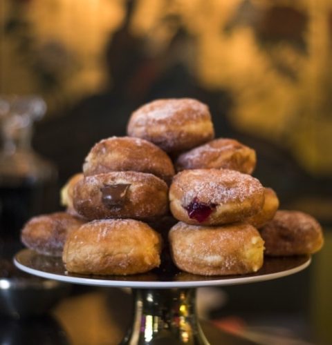 Complimentary Donuts Evening Extras Luxuru Wedding Venue South Coast NSW