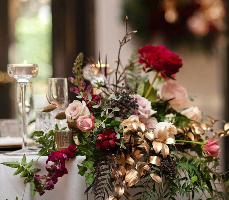 Sweetheart Bridal Table Red Roses Vintage Gold Tealights Candles Jaspers Berry