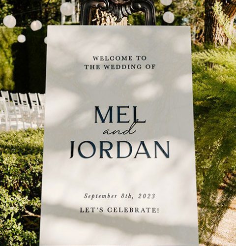 Welcome-Sign-Easel-Ceremony-Courtyard-Jaspers-Berry-South-Coast-NSW
